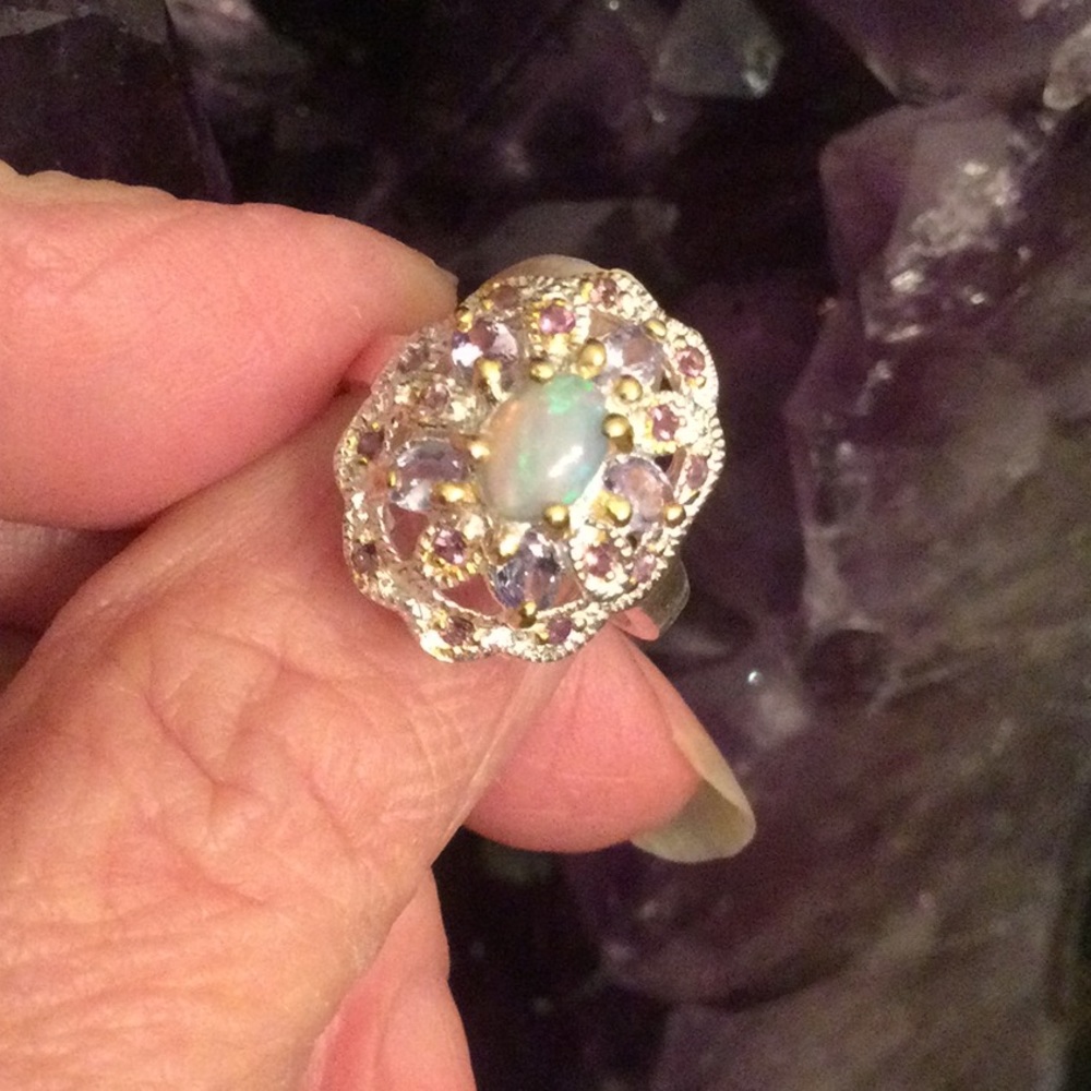Outstanding AA+ Genuine Natural Opal with Tanzanite - Picture 8 of 14